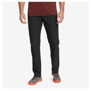 Men’s Eddie Bauer Rainer Pants in Black